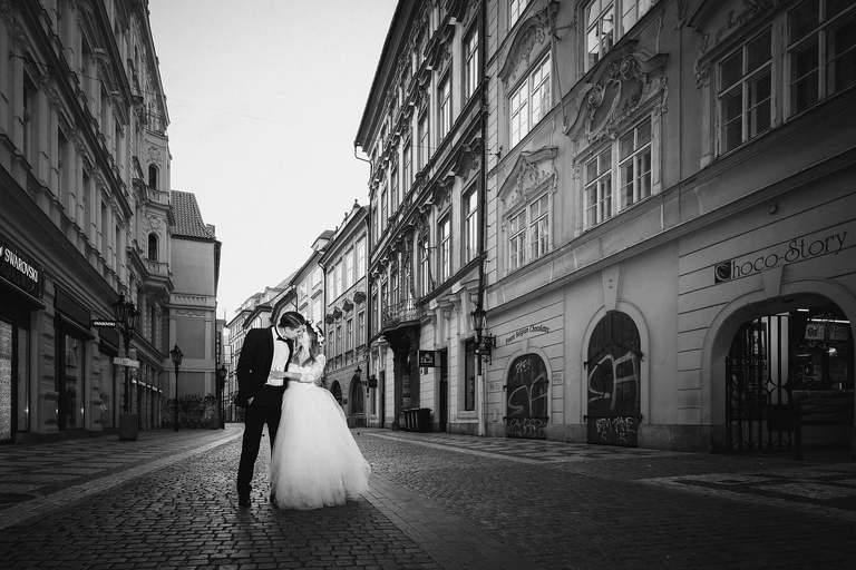 zagraniczna sesja slubna, zagraniczny plener slubny, plener slubny praga, prague wedding session, wedding photography prague, sesja slubna praga, plener slubny w pradze, sesja slubna w pradze, wyjazdowy plener slubny, www.magiaobrazu.com, fotografia slubna, plener slubny za granica, fotograf slubny Bielsko, fotografia slubna slask, zdjecia slubne katowice, fotografia slubna katowice, fotografowie slubni, Anna i Jacek Bieniek, sesja slubna praga