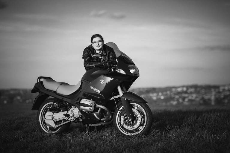 wiosenna sesja narzeczenska bielsko, sesja w kwitnacych kwiatach bielsko, sesja narzeczenska bielsko, sesje narzeczenskie bielsko, plener zareczynowy bielsko, sesja zareczyona bielsko, sesja narzeczenska w parku, plener narzeczenski w parku,sesje narzeczenskie slask, zdjecia narzeczenskie slask, sesja narzeczenska katowice, sesja zareczynowa slask, zdjecia zareczynowe slask, www.magiaobrazu.com, fotografia slubna slask, fotograf slubny krakow, zdjecia przedslubne slask, fotografia slubna slask, romantyczna sesja narzeczenska, engagement session, prewedding photosession,