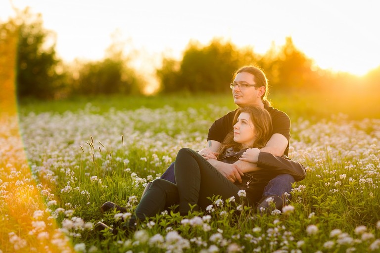 wiosenna sesja narzeczenska bielsko, sesja w kwitnacych kwiatach bielsko, sesja narzeczenska bielsko, sesje narzeczenskie bielsko, plener zareczynowy bielsko, sesja zareczyona bielsko, sesja narzeczenska w parku, plener narzeczenski w parku,sesje narzeczenskie slask, zdjecia narzeczenskie slask, sesja narzeczenska katowice, sesja zareczynowa slask, zdjecia zareczynowe slask, www.magiaobrazu.com, fotografia slubna slask, fotograf slubny krakow, zdjecia przedslubne slask, fotografia slubna slask, romantyczna sesja narzeczenska, engagement session, prewedding photosession,