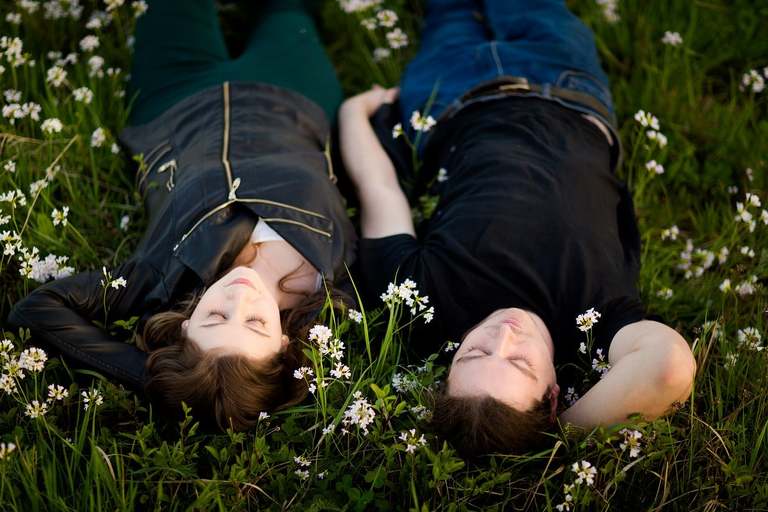 wiosenna sesja narzeczenska bielsko, sesja w kwitnacych kwiatach bielsko, sesja narzeczenska bielsko, sesje narzeczenskie bielsko, plener zareczynowy bielsko, sesja zareczyona bielsko, sesja narzeczenska w parku, plener narzeczenski w parku,sesje narzeczenskie slask, zdjecia narzeczenskie slask, sesja narzeczenska katowice, sesja zareczynowa slask, zdjecia zareczynowe slask, www.magiaobrazu.com, fotografia slubna slask, fotograf slubny krakow, zdjecia przedslubne slask, fotografia slubna slask, romantyczna sesja narzeczenska, engagement session, prewedding photosession,