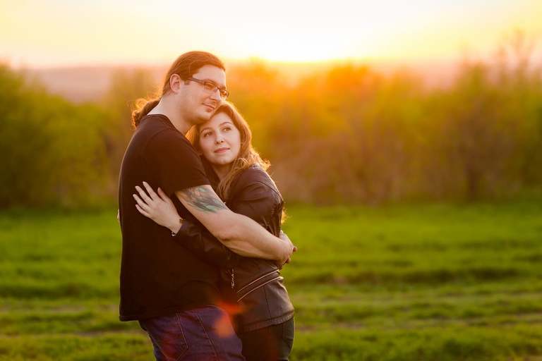 wiosenna sesja narzeczenska bielsko, sesja w kwitnacych kwiatach bielsko, sesja narzeczenska bielsko, sesje narzeczenskie bielsko, plener zareczynowy bielsko, sesja zareczyona bielsko, sesja narzeczenska w parku, plener narzeczenski w parku,sesje narzeczenskie slask, zdjecia narzeczenskie slask, sesja narzeczenska katowice, sesja zareczynowa slask, zdjecia zareczynowe slask, www.magiaobrazu.com, fotografia slubna slask, fotograf slubny krakow, zdjecia przedslubne slask, fotografia slubna slask, romantyczna sesja narzeczenska, engagement session, prewedding photosession,