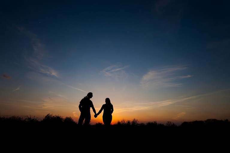 wiosenna sesja narzeczenska bielsko, sesja w kwitnacych kwiatach bielsko, sesja narzeczenska bielsko, sesje narzeczenskie bielsko, plener zareczynowy bielsko, sesja zareczyona bielsko, sesja narzeczenska w parku, plener narzeczenski w parku,sesje narzeczenskie slask, zdjecia narzeczenskie slask, sesja narzeczenska katowice, sesja zareczynowa slask, zdjecia zareczynowe slask, www.magiaobrazu.com, fotografia slubna slask, fotograf slubny krakow, zdjecia przedslubne slask, fotografia slubna slask, romantyczna sesja narzeczenska, engagement session, prewedding photosession,