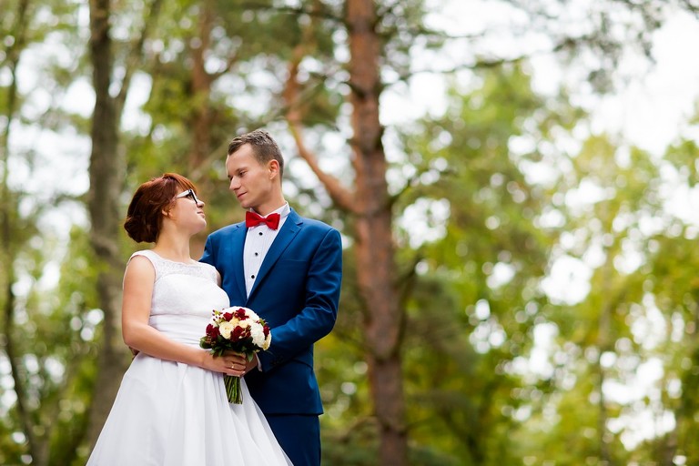 fotografia slubna malopolska, zdjecia slubne bielsko, , fotograf slubny krynica, zdjecia slubne krynica, zdjecia slubne katowice, dwoch fotografow na slub, fotografia slubna krakow, zdjecia slubne krynica, sesja slubna w skamienialym miescie, plener slubny skamieniale miasto