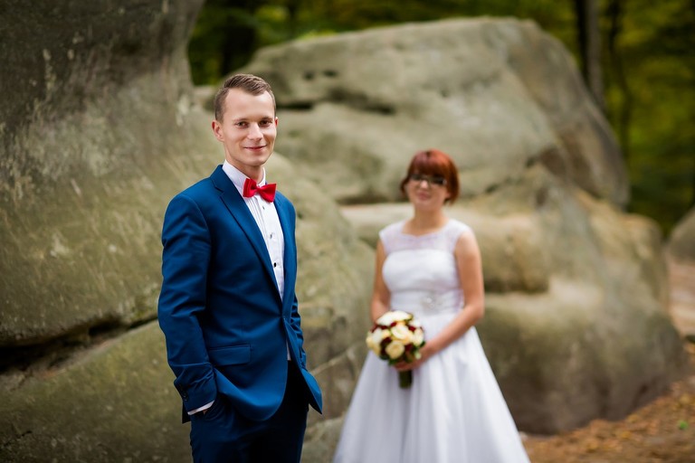 fotografia slubna malopolska, zdjecia slubne bielsko, , fotograf slubny krynica, zdjecia slubne krynica, zdjecia slubne katowice, dwoch fotografow na slub, fotografia slubna krakow, zdjecia slubne krynica, sesja slubna w skamienialym miescie, plener slubny skamieniale miasto