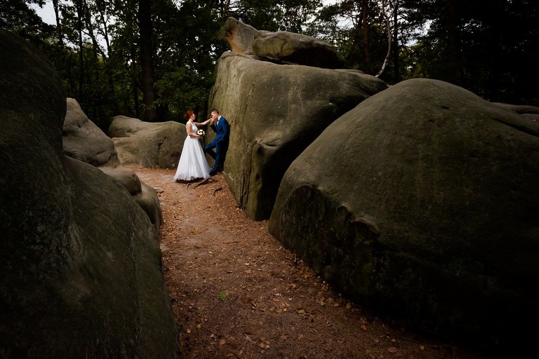 fotografia slubna malopolska, zdjecia slubne bielsko, , fotograf slubny krynica, zdjecia slubne krynica, zdjecia slubne katowice, dwoch fotografow na slub, fotografia slubna krakow, zdjecia slubne krynica, sesja slubna w skamienialym miescie, plener slubny skamieniale miasto