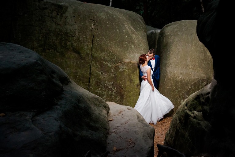 fotografia slubna malopolska, zdjecia slubne bielsko, , fotograf slubny krynica, zdjecia slubne krynica, zdjecia slubne katowice, dwoch fotografow na slub, fotografia slubna krakow, zdjecia slubne krynica, sesja slubna w skamienialym miescie, plener slubny skamieniale miasto