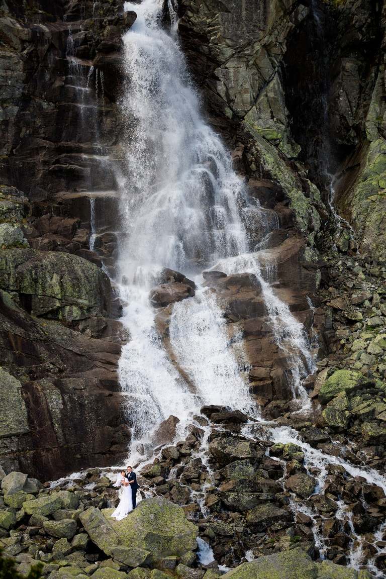 plener slubny w Tatrach, sesja ślubna Tatry slowackie, fotografia ślubna Tatry, tatrzanski plener slubny, sesja slubna tatry, plener slubny tatry slowackie, fotografia ślubna slask, zdjecia slubne slask, fotografia slubna bielsko, zdjecia slubne bielsko, fotografia slubna zywiec, zdjecia slubne zywiec, piekna sesja slubna, najladniejsze sesje slubne, fotograf ślubny Kraków, fotografowie ślubni, fotograf małopolska, dwóch fotografów na ślub, Anna i Jacek Bieniek; zdjęcia ślubne śląsk, www.magiaobrazu.com,