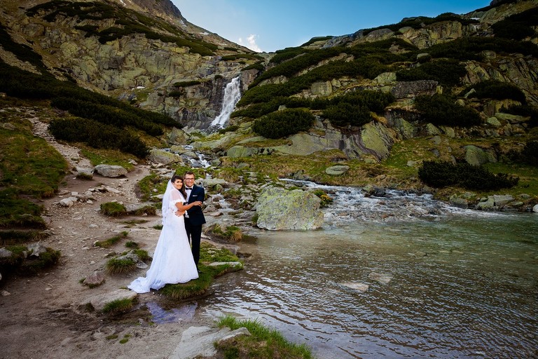 plener slubny w Tatrach, sesja ślubna Tatry slowackie, fotografia ślubna Tatry, tatrzanski plener slubny, sesja slubna tatry, plener slubny tatry slowackie, fotografia ślubna slask, zdjecia slubne slask, fotografia slubna bielsko, zdjecia slubne bielsko, fotografia slubna zywiec, zdjecia slubne zywiec, piekna sesja slubna, najladniejsze sesje slubne, fotograf ślubny Kraków, fotografowie ślubni, fotograf małopolska, dwóch fotografów na ślub, Anna i Jacek Bieniek; zdjęcia ślubne śląsk, www.magiaobrazu.com,