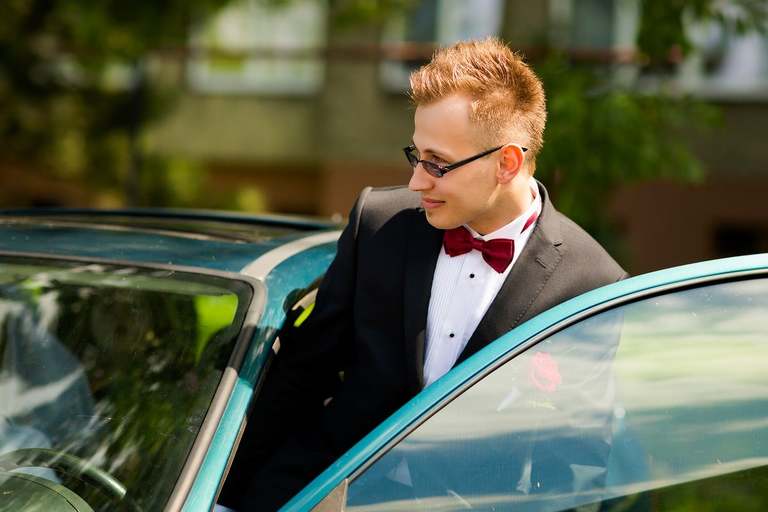 fotografia slubna slask, slub w kościele swietej Barbary w Czechowicach, sesja slubna w lesie, plener slubny w lesie, fotografia slubna katowice, zdjecia slubne katowice, fotograf slubny katowice, zdjecia slubne bielsko, fotograf slubny bielsko, zdjecia slubne slask, dwoch fotografow na slub, fotografia slubna krakow,