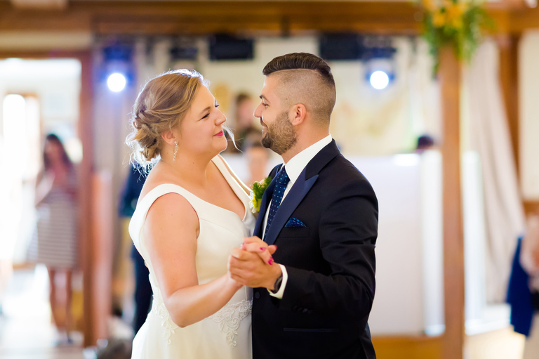 fotografia slubna bielsko, zdjecia slubne bielsko, fotograf slubny slask, slub w kosciele katowicach podlesiu, wesele w cyprianowce w warszowicach, wesele cyprianowka, fotografia slubna katowice, zdjecia slubne katowice, zdjecia slubne zywiec, fotografia slubna, zdjecia slubne bielsko, fotograf slubny bielsko, fotograf slubny slask, fotografia slubna cieszyn, www.magiaobrazu.com, zdjecia slubne czechowice, fotografia slubna slask, zdjecia slubne zywiec, zdjecia slubne cieszyn, dwoch fotografow na slub, zdjecia slubne slask,