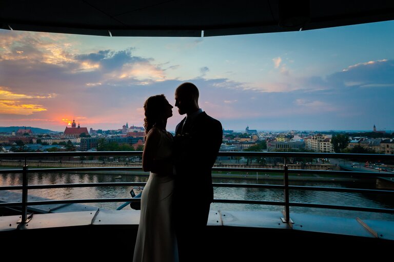 fotografia slubna, fotografia slubna krakow, zdjecia slubne krakow, fotograf slubny krakow, fotograf na wesele krakow, slub na salwatorze krakow, hotel qubus krakow, wesele w qubusie krakow, najlepsze zdjecia slubne, fotografia slubna slask, zdjecia slubne slask, fotografia weselna krakow, rejs lodka krakow, slub z widokiem na krakow, plener slubny w krakowie, zdjecia slubne bielsko, fotograf slubny bielsko, www.magiaobrazu.com, zdjecia slubne bielsko, fotografia slubna slask, fotograf cieszyn, zdjecia slubne cieszyn