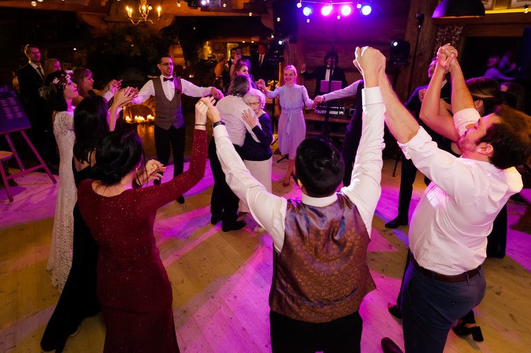 fotografia slubna zakopane, fotograf weselny zakopane, slub w zakopanem, slub w zakopanym, zdjecia slubne malopolska, plenerowy slub w tatrach, slub pod tatrami, zimowy slub tatry, zimowy slub w tatrach, plener slubny w tatrach, sesja slubna tatry, fotografia slubna Tatry, tatrzanski plener slubny, sesja slubna tatry, plener slubny tatry, fotografia slubna malopolska, fotograf na slub zakopane, zdjecia slubne zakopane, fotografia slubna slask, zdjecia slubne krakow, fotografia slubna krakow, zdjecia slubne slask, fotograf slubny Krakow, fotografowie slubni, dwoch fotografow na slub, Anna i Jacek Bieniek,www.magiaobrazu.com,