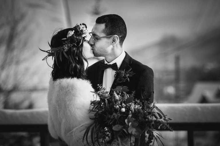 fotografia slubna zakopane, fotograf weselny zakopane, slub w zakopanem, slub w zakopanym, zdjecia slubne malopolska, plenerowy slub w tatrach, slub pod tatrami, zimowy slub tatry, zimowy slub w tatrach, plener slubny w tatrach, sesja slubna tatry, fotografia slubna Tatry, tatrzanski plener slubny, sesja slubna tatry, plener slubny tatry, fotografia slubna malopolska, fotograf na slub zakopane, zdjecia slubne zakopane, fotografia slubna slask, zdjecia slubne krakow, fotografia slubna krakow, zdjecia slubne slask, fotograf slubny Krakow, fotografowie slubni, dwoch fotografow na slub, Anna i Jacek Bieniek,www.magiaobrazu.com,