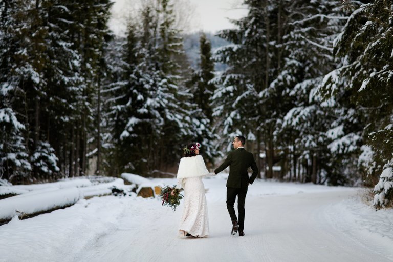 fotografia slubna zakopane, fotograf weselny zakopane, slub w zakopanem, slub w zakopanym, zdjecia slubne malopolska, plenerowy slub w tatrach, slub pod tatrami, zimowy slub tatry, zimowy slub w tatrach, plener slubny w tatrach, sesja slubna tatry, fotografia slubna Tatry, tatrzanski plener slubny, sesja slubna tatry, plener slubny tatry, fotografia slubna malopolska, fotograf na slub zakopane, zdjecia slubne zakopane, fotografia slubna slask, zdjecia slubne krakow, fotografia slubna krakow, zdjecia slubne slask, fotograf slubny Krakow, fotografowie slubni, dwoch fotografow na slub, Anna i Jacek Bieniek,www.magiaobrazu.com,