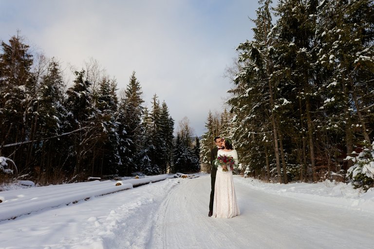 fotografia slubna zakopane, fotograf weselny zakopane, slub w zakopanem, slub w zakopanym, zdjecia slubne malopolska, plenerowy slub w tatrach, slub pod tatrami, zimowy slub tatry, zimowy slub w tatrach, plener slubny w tatrach, sesja slubna tatry, fotografia slubna Tatry, tatrzanski plener slubny, sesja slubna tatry, plener slubny tatry, fotografia slubna malopolska, fotograf na slub zakopane, zdjecia slubne zakopane, fotografia slubna slask, zdjecia slubne krakow, fotografia slubna krakow, zdjecia slubne slask, fotograf slubny Krakow, fotografowie slubni, dwoch fotografow na slub, Anna i Jacek Bieniek,www.magiaobrazu.com,