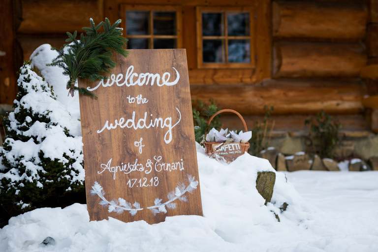 fotografia slubna zakopane, fotograf weselny zakopane, slub w zakopanem, slub w zakopanym, zdjecia slubne malopolska, plenerowy slub w tatrach, slub pod tatrami, zimowy slub tatry, zimowy slub w tatrach, plener slubny w tatrach, sesja slubna tatry, fotografia slubna Tatry, tatrzanski plener slubny, sesja slubna tatry, plener slubny tatry, fotografia slubna malopolska, fotograf na slub zakopane, zdjecia slubne zakopane, fotografia slubna slask, zdjecia slubne krakow, fotografia slubna krakow, zdjecia slubne slask, fotograf slubny Krakow, fotografowie slubni, dwoch fotografow na slub, Anna i Jacek Bieniek,www.magiaobrazu.com,