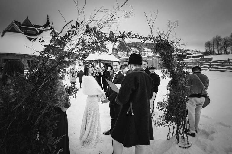 fotografia slubna zakopane, fotograf weselny zakopane, slub w zakopanem, slub w zakopanym, zdjecia slubne malopolska, plenerowy slub w tatrach, slub pod tatrami, zimowy slub tatry, zimowy slub w tatrach, plener slubny w tatrach, sesja slubna tatry, fotografia slubna Tatry, tatrzanski plener slubny, sesja slubna tatry, plener slubny tatry, fotografia slubna malopolska, fotograf na slub zakopane, zdjecia slubne zakopane, fotografia slubna slask, zdjecia slubne krakow, fotografia slubna krakow, zdjecia slubne slask, fotograf slubny Krakow, fotografowie slubni, dwoch fotografow na slub, Anna i Jacek Bieniek,www.magiaobrazu.com,