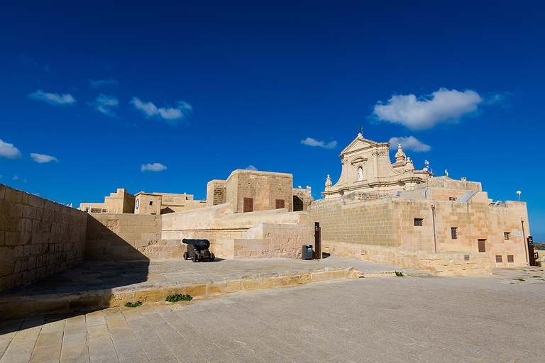 fotografie z podrozy, zdjecia z podrozy, Malta, Marsaxlokk, St peters bay, Mdina, La Valetta, Gozo, st Julians Bay, Popeye village, piekne zdjecia podroznicze, najpiekniejsze miejsca w europie, malta photos, photography malta, profesjonalna fotografia podroznicza, zdjecia z malty, fotografie z malty, fotografia podroznicza, www.magiaobrazu.com, zdjecia malta, fotografie z malty, fotografia malta, piekne miejsca w europie, profesjonalna fotografia podroznicza