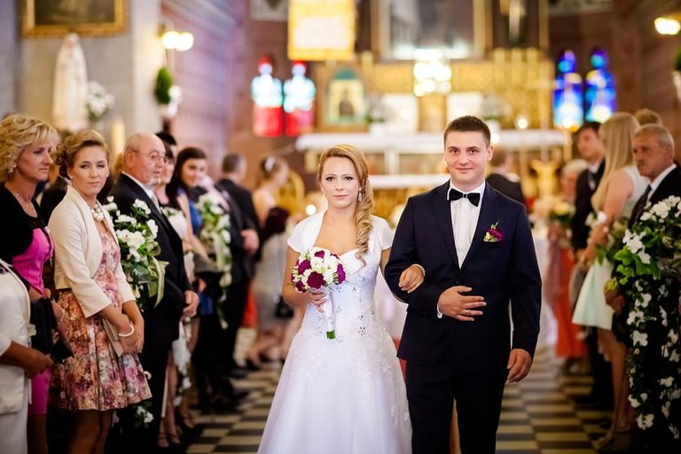 Anna i Jacek Bieniek; fotograf slubny slask; dwoje fotografow na slub; fotografowie slubni slask; fotograf slubny bielsko; fotografia slubna bielsko, reportaz slubny, www.magiaobrazu.com, zdjecia slubne, fotoreportaz slubny; fotograf pszczyna; zdjecia slubne bielsko, dom weselny bartek, wesele w bartku bielsko,