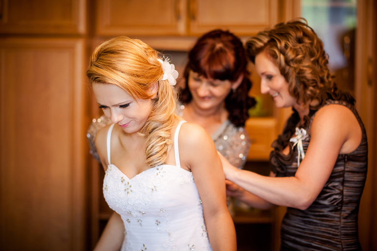 Anna i Jacek Bieniek; fotograf slubny slask; dwoje fotografow na slub; fotografowie slubni slask; fotograf slubny bielsko; fotografia slubna bielsko, reportaz slubny, www.magiaobrazu.com, zdjecia slubne, fotoreportaz slubny; fotograf pszczyna; zdjecia slubne bielsko, dom weselny bartek, wesele w bartku bielsko,