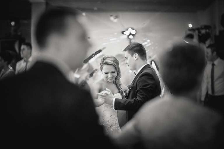 Anna i Jacek Bieniek; fotograf slubny slask; dwoje fotografow na slub; fotografowie slubni slask; fotograf slubny bielsko; fotografia slubna bielsko, reportaz slubny, www.magiaobrazu.com, zdjecia slubne, fotoreportaz slubny; fotograf pszczyna; zdjecia slubne bielsko, dom weselny bartek, wesele w bartku bielsko,