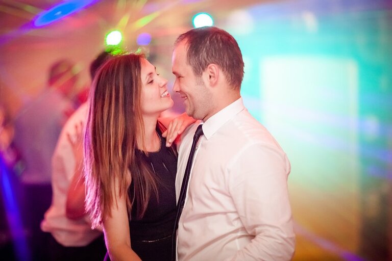 Anna i Jacek Bieniek; fotograf slubny slask; dwoje fotografow na slub; fotografowie slubni slask; fotograf slubny bielsko; fotografia slubna bielsko, reportaz slubny, www.magiaobrazu.com, zdjecia slubne, fotoreportaz slubny; fotograf pszczyna; zdjecia slubne bielsko, dom weselny bartek, wesele w bartku bielsko,