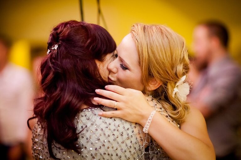 Anna i Jacek Bieniek; fotograf slubny slask; dwoje fotografow na slub; fotografowie slubni slask; fotograf slubny bielsko; fotografia slubna bielsko, reportaz slubny, www.magiaobrazu.com, zdjecia slubne, fotoreportaz slubny; fotograf pszczyna; zdjecia slubne bielsko, dom weselny bartek, wesele w bartku bielsko,