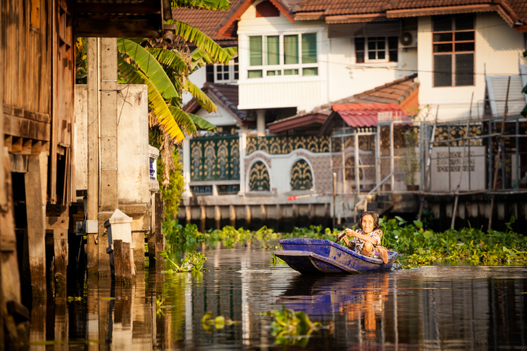 fotografie z podrozy, zdjecia z podrozy, zdjecia z tajlandii, fotografie z tajlandii, fotografia podroznicza, www.magiaobrazu.com, tajlandia, bangkok, koh phangan, koh samui, hua hin, zdjecia koh phangan, zdjecia koh samui, fotografie z hua hin, zdjecia z wakacji, zdjecia z azji, fotografie z azji, podroz po azji, Khlongi w Bangkoku