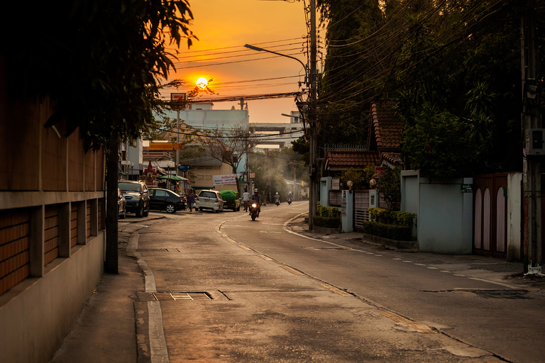 fotografie z podrozy, zdjecia z podrozy, zdjecia z tajlandii, fotografie z tajlandii, fotografia podroznicza, www.magiaobrazu.com, tajlandia, bangkok, koh phangan, koh samui, hua hin, zdjecia koh phangan, zdjecia koh samui, fotografie z hua hin, zdjecia z wakacji, zdjecia z azji, fotografie z azji, podroz po azji, Chao phraya, menam rzeka