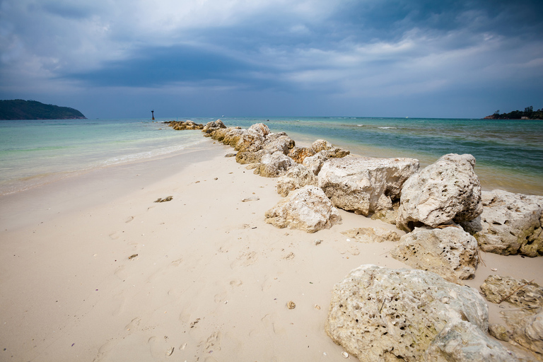 fotografie z podrozy, zdjecia z podrozy, zdjecia z tajlandii, fotografie z tajlandii, fotografia podroznicza, www.magiaobrazu.com, tajlandia, bangkok, koh phangan, koh samui, hua hin, zdjecia koh phangan, zdjecia koh samui, fotografie z hua hin, zdjecia z wakacji, zdjecia z azji, fotografie z azji, podroz po azji, zdjecia z koh phangan, Ao Chaloklum