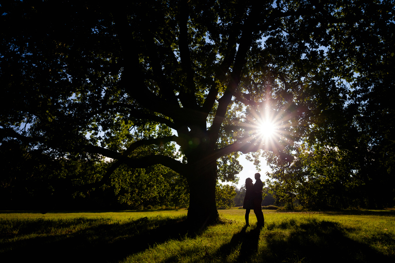 sesja narzeczenska w parku, plener narzeczenski w parku, sesja narzeczenska w swierklancu, sesje narzeczenskie slask, zdjecia narzeczenskie slask, wesole sesje narzeczenskie, proszki holi na sesji, holi na plenerze, sesja narzeczenska katowice, sesja zareczynowa slask, zdjecia zareczynowe slask, www.magiaobrazu.com, fotografia slubna śląsk, fotograf slubny krakow, zdjecia przedslubne slask, fotografia slubna slask, romantyczna sesja narzeczenska, engagement session, prewedding photosession,