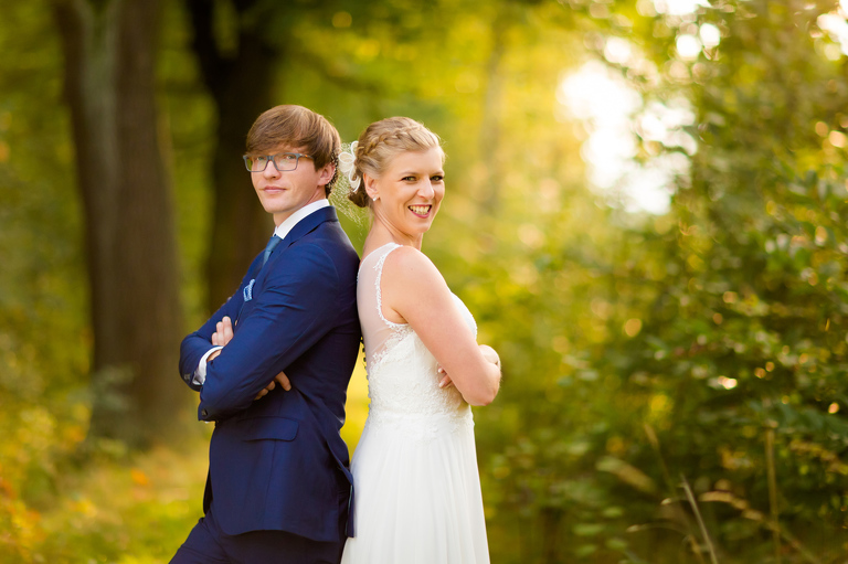 zdjecia slubne zywiec, romantyczny plener slubny, fotograf slubny bielsko, fotograf slubny bielsko, plener slubny w lesie slask, sesja slubna w lesie slask, plener slubny las slask, sesja slubna nad jeziorem slask, fotografia slubna slask, zdjecia slubne slask, fotografia slubna katowice, zdjecia slubne katowice, romantyczna sesja slubna slask, zdjecia slubne bielsko, fotografia slubna bielsko, oryginalny plener slubny, oryginalna sesja slubna, www.magiaobrazu.com, Anna i Jacek Bieniek,