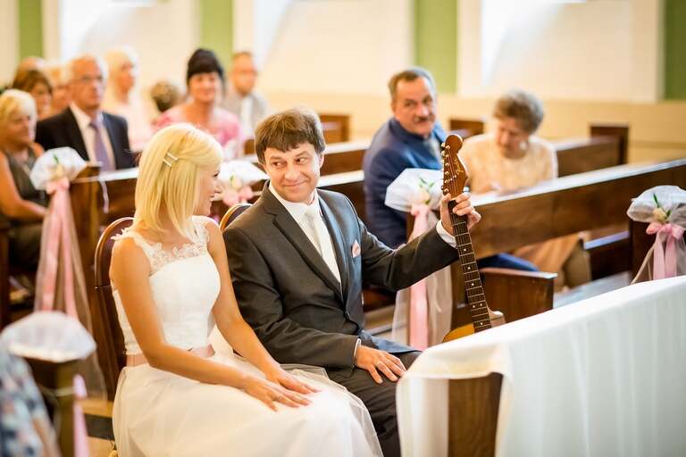 fotografia slubna slask, zdjecia slubne bielsko, fotograf slubny bielsko, zdjecia slubne slask, wesele w dworku eureka w czechowicach, dworek eureka czechowice, slub w kosciele sw stanislawa w czechowicach, zdjecia slubne katowice, dwoch fotografow na slub, fotografia slubna krakow,