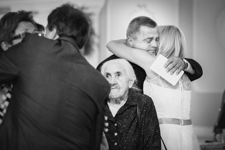 fotografia slubna slask, zdjecia slubne bielsko, fotograf slubny bielsko, zdjecia slubne slask, wesele w dworku eureka w czechowicach, dworek eureka czechowice, slub w kosciele sw stanislawa w czechowicach, zdjecia slubne katowice, dwoch fotografow na slub, fotografia slubna krakow,