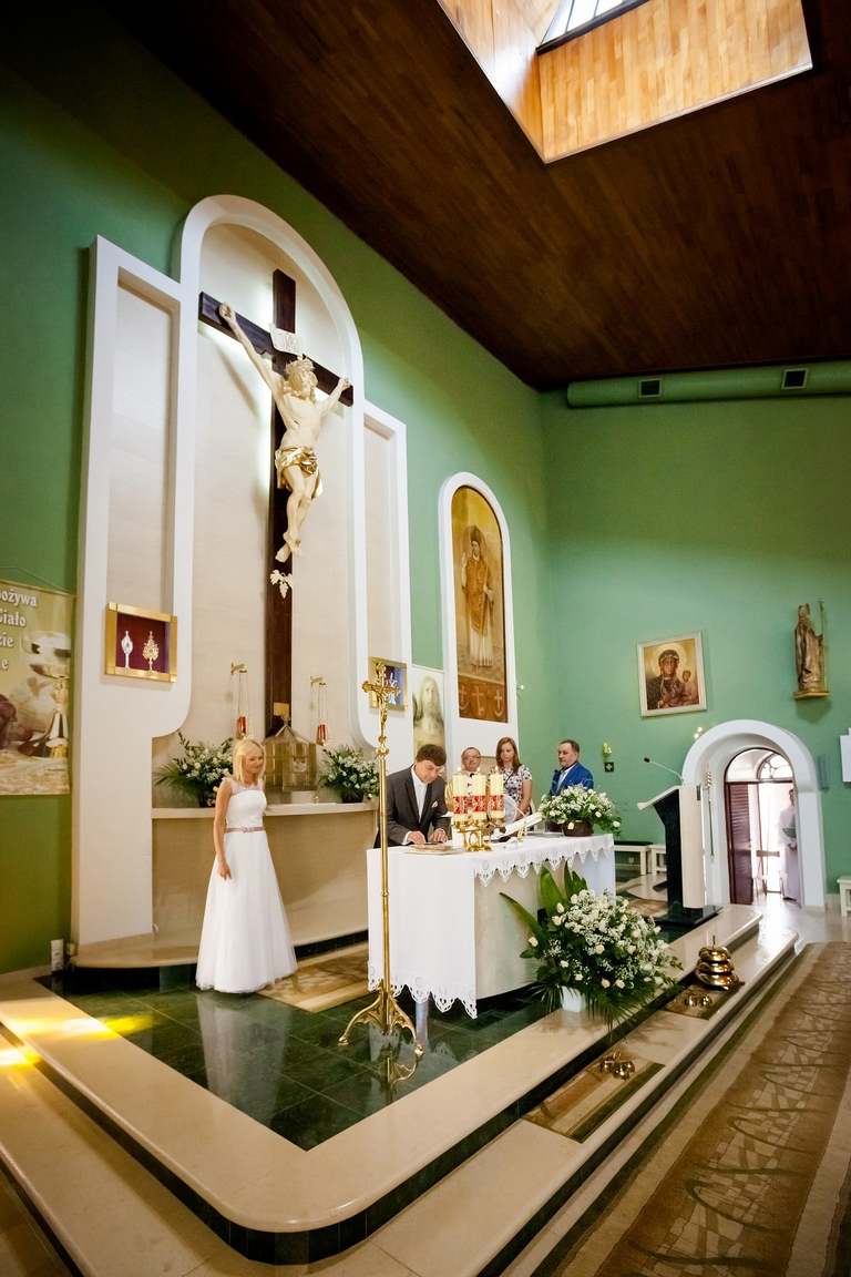 fotografia slubna slask, zdjecia slubne bielsko, fotograf slubny bielsko, zdjecia slubne slask, wesele w dworku eureka w czechowicach, dworek eureka czechowice, slub w kosciele sw stanislawa w czechowicach, zdjecia slubne katowice, dwoch fotografow na slub, fotografia slubna krakow,