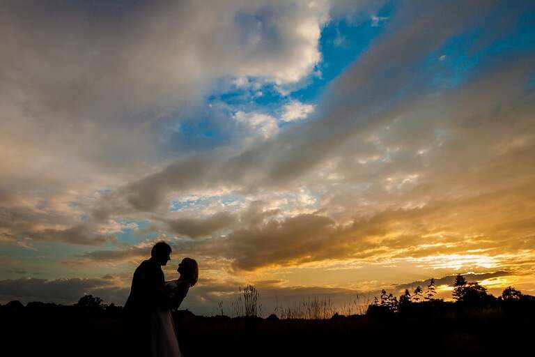 fotografia slubna slask, zdjecia slubne bielsko, fotograf slubny bielsko, zdjecia slubne slask, wesele w dworku eureka w czechowicach, dworek eureka czechowice, slub w kosciele sw stanislawa w czechowicach, zdjecia slubne katowice, dwoch fotografow na slub, fotografia slubna krakow,