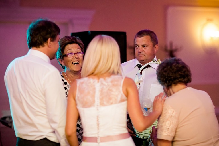 fotografia slubna slask, zdjecia slubne bielsko, fotograf slubny bielsko, zdjecia slubne slask, wesele w dworku eureka w czechowicach, dworek eureka czechowice, slub w kosciele sw stanislawa w czechowicach, zdjecia slubne katowice, dwoch fotografow na slub, fotografia slubna krakow,