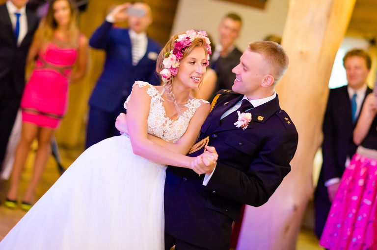 fotografia slubna slask, fotografia slubna katowice, zdjecia slubne katowice, fotograf slubny katowice, zdjecia slubne czestochowa, fotografia slubna czestochowa, zdjecia slubne bielsko, wesele pod grzybkiem czestochowa, wesele pod grzybkiem zawady, fotograf slubny bielsko, zdjecia slubne slask, slub w kosciele sw otylii w redzinach, kosciol sw otylii redziny, dwoch fotografow na slub, fotografia slubna krakow, artystyczna fotografia slubna,