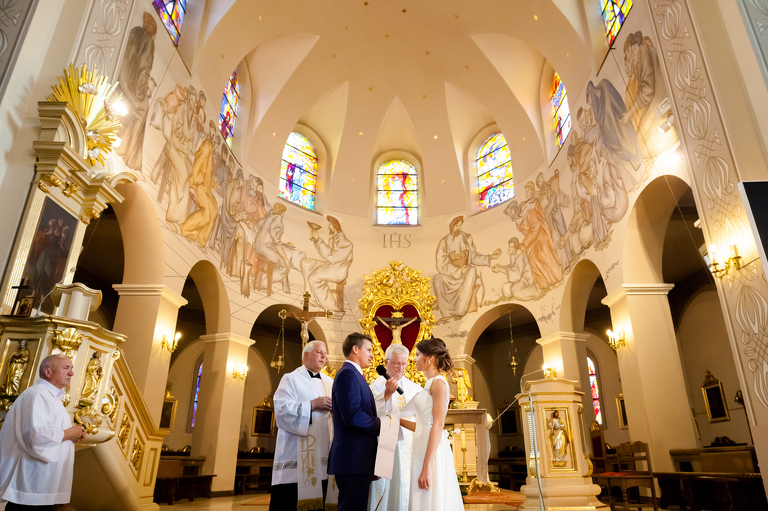 fotografia slubna mogilany, zdjecia slubne mogilany, fotograf slubny mogilany, polsko-francuski slub, fotografia slubna krakow, fotografia slubna katowice, zdjecia slubne krakow, fotograf slubny katowice, wesele sala Triana Mogilany, slub w kosciele w Mogilanach, slub kosciol Mogilany, fotograf slubny bielsko, zdjecia slubne slask, sesja w parku w mogilanach, plener slubny mogilany, dwoch fotografow na slub,