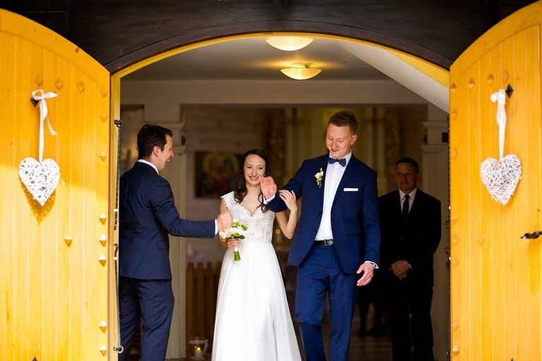 fotografia slubna opolskie, fotografia slubna opole, zdjecia slubne opole, fotograf slubny tychy, zdjecia slubne slask, fotografia slubna slask, slub w kosciele sw anny w czarnowasach, wesele w turawie, wesele w hotelu zaciesze turawa, hotel zacisze, fotograf slubny bielsko, zdjecia slubne katowice, dwoch fotografow na slub, fotografia slubna krakow, fotograf slubny katowice, magia obrazu, fotograf slubny slask, najlepszy fotograf na slub,