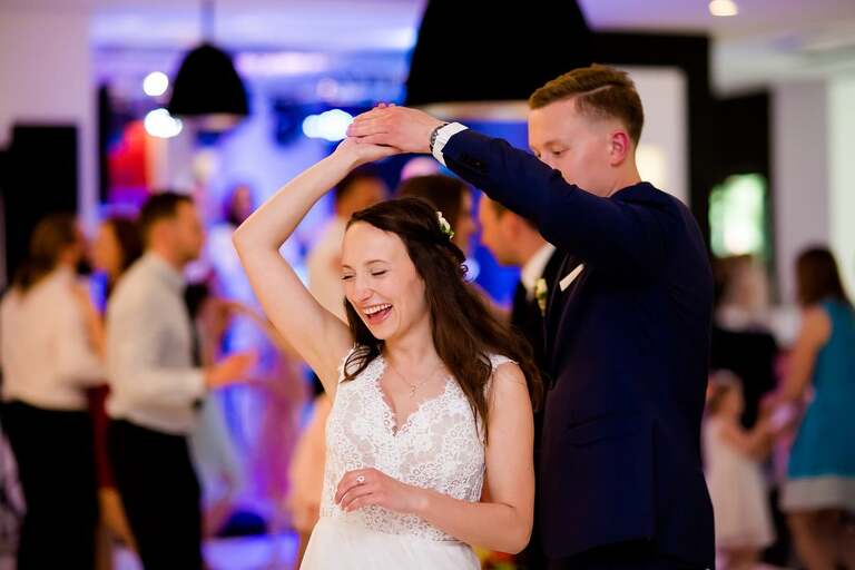 fotografia slubna opolskie, fotografia slubna opole, zdjecia slubne opole, fotograf slubny tychy, zdjecia slubne slask, fotografia slubna slask, slub w kosciele sw anny w czarnowasach, wesele w turawie, wesele w hotelu zaciesze turawa, hotel zacisze, fotograf slubny bielsko, zdjecia slubne katowice, dwoch fotografow na slub, fotografia slubna krakow, fotograf slubny katowice, magia obrazu, fotograf slubny slask, najlepszy fotograf na slub,