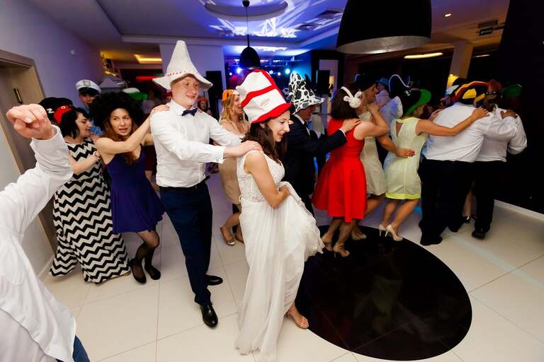 fotografia slubna opolskie, fotografia slubna opole, zdjecia slubne opole, fotograf slubny tychy, zdjecia slubne slask, fotografia slubna slask, slub w kosciele sw anny w czarnowasach, wesele w turawie, wesele w hotelu zaciesze turawa, hotel zacisze, fotograf slubny bielsko, zdjecia slubne katowice, dwoch fotografow na slub, fotografia slubna krakow, fotograf slubny katowice, magia obrazu, fotograf slubny slask, najlepszy fotograf na slub,