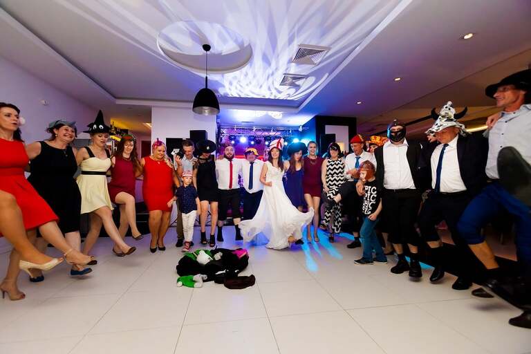 fotografia slubna opolskie, fotografia slubna opole, zdjecia slubne opole, fotograf slubny tychy, zdjecia slubne slask, fotografia slubna slask, slub w kosciele sw anny w czarnowasach, wesele w turawie, wesele w hotelu zaciesze turawa, hotel zacisze, fotograf slubny bielsko, zdjecia slubne katowice, dwoch fotografow na slub, fotografia slubna krakow, fotograf slubny katowice, magia obrazu, fotograf slubny slask, najlepszy fotograf na slub,