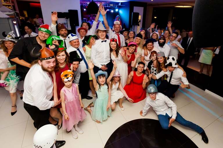 fotografia slubna opolskie, fotografia slubna opole, zdjecia slubne opole, fotograf slubny tychy, zdjecia slubne slask, fotografia slubna slask, slub w kosciele sw anny w czarnowasach, wesele w turawie, wesele w hotelu zaciesze turawa, hotel zacisze, fotograf slubny bielsko, zdjecia slubne katowice, dwoch fotografow na slub, fotografia slubna krakow, fotograf slubny katowice, magia obrazu, fotograf slubny slask, najlepszy fotograf na slub,