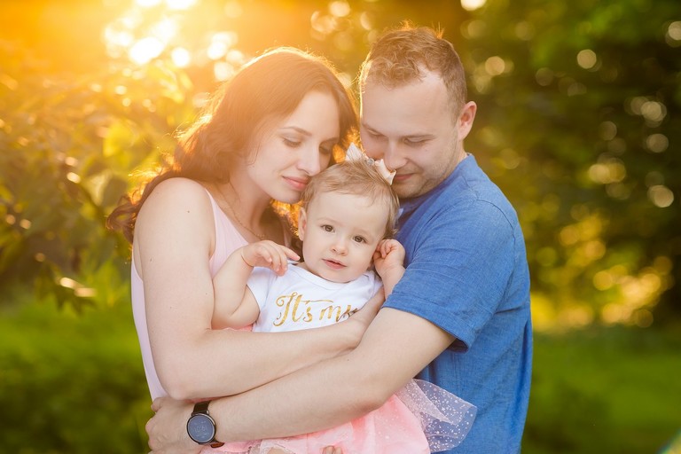 lifestylowa sesja rodzinna pszczyna, lifestylowe sesje rodzinne pszczyna, wiosenna sesja rodzinna, sesje dzieciece pszczyna, zdjecia dzieciece pszczyna, fotografia noworodkowa pszczyna, sesja rodzinna bielsko, fotografia rodzinna slask, zdjecia portretowe pszczyna, sesja portretowa bielsko, zdjecia w plenerze bielsko, rodzina w plenerze slask, fotografia dziecieca bielsko, zdjecia dzieci bielsko, fotografia rodzinna bielsko-biala, fotografia rodzinna slask, zdjecia ludzi slask, zdjecia dla rodzin, fotograf fotograf rodzinny slask, , fotograf czechowice, fotografia bielsko, zdjecia slask, www.magiaobrazu.com,