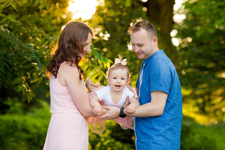 lifestylowa sesja rodzinna pszczyna, lifestylowe sesje rodzinne pszczyna, wiosenna sesja rodzinna, sesje dzieciece pszczyna, zdjecia dzieciece pszczyna, fotografia noworodkowa pszczyna, sesja rodzinna bielsko, fotografia rodzinna slask, zdjecia portretowe pszczyna, sesja portretowa bielsko, zdjecia w plenerze bielsko, rodzina w plenerze slask, fotografia dziecieca bielsko, zdjecia dzieci bielsko, fotografia rodzinna bielsko-biala, fotografia rodzinna slask, zdjecia ludzi slask, zdjecia dla rodzin, fotograf fotograf rodzinny slask, , fotograf czechowice, fotografia bielsko, zdjecia slask, www.magiaobrazu.com,