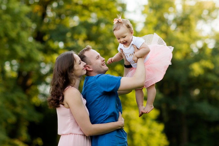 lifestylowa sesja rodzinna pszczyna, lifestylowe sesje rodzinne pszczyna, wiosenna sesja rodzinna, sesje dzieciece pszczyna, zdjecia dzieciece pszczyna, fotografia noworodkowa pszczyna, sesja rodzinna bielsko, fotografia rodzinna slask, zdjecia portretowe pszczyna, sesja portretowa bielsko, zdjecia w plenerze bielsko, rodzina w plenerze slask, fotografia dziecieca bielsko, zdjecia dzieci bielsko, fotografia rodzinna bielsko-biala, fotografia rodzinna slask, zdjecia ludzi slask, zdjecia dla rodzin, fotograf fotograf rodzinny slask, , fotograf czechowice, fotografia bielsko, zdjecia slask, www.magiaobrazu.com,