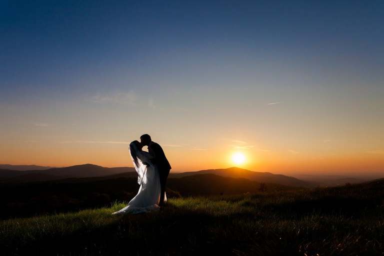 sesja slubna w gorach, plener slubny w gorach, sesje slubne w gorach, plener slubny w beskidach, sesja slubna w beskidach, romantyczna sesja o zachodzie slonca, plener o zachodzie slonca, zdjecia slubne w gorach, wedding photography, fotograf malopolska, fotograf plener krakow, dobry fotograf, zdjecia slubne bielsko, fotografia slubna bielsko, fotograf slubny bielsko, zdjecia slubne zywiec, fotografia slubna zywiec, fotograf slubny zywiec, zdjecia slubne slask, fotografia slubna slask, fotograf slubny slask, www.magiaobrazu.com, sesja zdjeciowa slub, magiaobrazu.com,