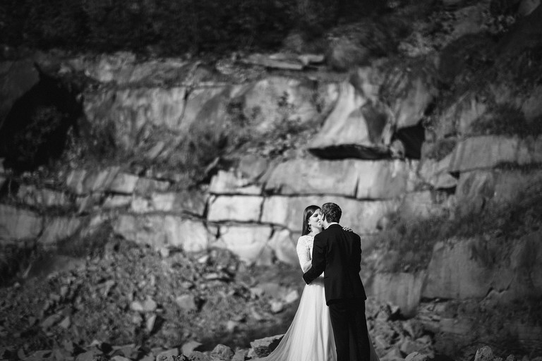 sesja slubna w gorach, plener slubny w gorach, sesje slubne w gorach, plener slubny w beskidach, sesja slubna w beskidach, romantyczna sesja o zachodzie slonca, plener o zachodzie slonca, zdjecia slubne w gorach, wedding photography, fotograf malopolska, fotograf plener krakow, dobry fotograf, zdjecia slubne bielsko, fotografia slubna bielsko, fotograf slubny bielsko, zdjecia slubne zywiec, fotografia slubna zywiec, fotograf slubny zywiec, zdjecia slubne slask, fotografia slubna slask, fotograf slubny slask, www.magiaobrazu.com, sesja zdjeciowa slub, magiaobrazu.com,