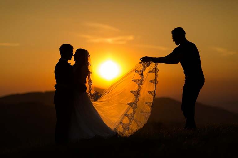 sesja slubna w gorach, plener slubny w gorach, sesje slubne w gorach, plener slubny w beskidach, sesja slubna w beskidach, romantyczna sesja o zachodzie slonca, plener o zachodzie slonca, zdjecia slubne w gorach, wedding photography, fotograf malopolska, fotograf plener krakow, dobry fotograf, zdjecia slubne bielsko, fotografia slubna bielsko, fotograf slubny bielsko, zdjecia slubne zywiec, fotografia slubna zywiec, fotograf slubny zywiec, zdjecia slubne slask, fotografia slubna slask, fotograf slubny slask, www.magiaobrazu.com, sesja zdjeciowa slub, magiaobrazu.com,